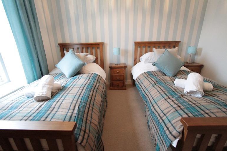 The Highland Club Hotel Fort Augustus Bagian luar foto